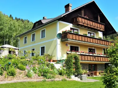 Magdalensberg Hotel berhampiran Dachberger Moorteich