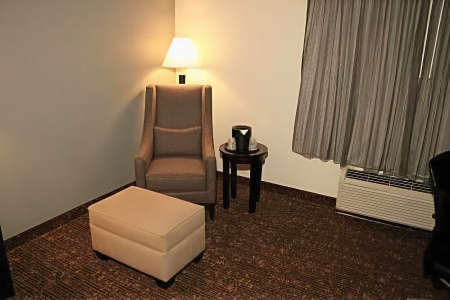 Best Western Plus Omaha Airport Inn