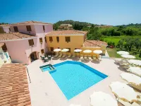 Cala Viola - Swimmingpools