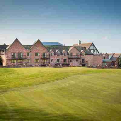 Woodbury Park Hotel & Spa Hotel Exterior