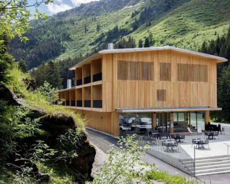Campra Alpine Lodge & Spa Hotels in Blenio
