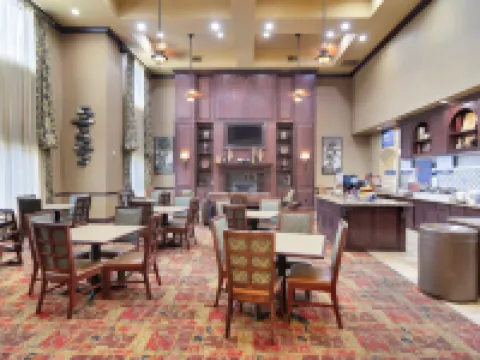 Holiday Inn Express & Suites DFW WEST - HURST by IHG Hoteles en Hurst