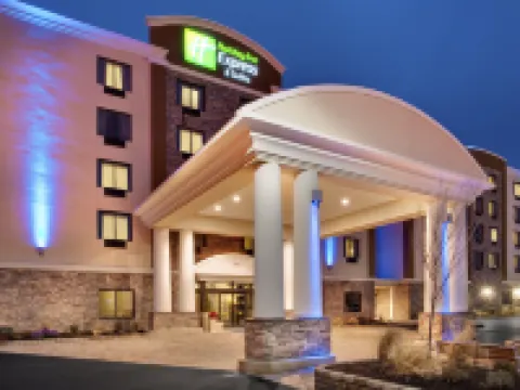Holiday Inn Express & Suites WILLIAMSPORT by IHG Hotels in Williamsport