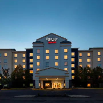 Fairfield Inn & Suites Newark Liberty International Airport