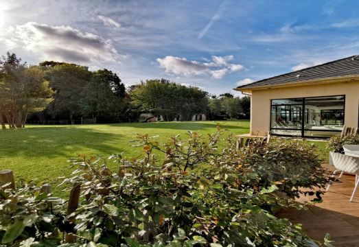 Holiday Inn Calais CoquellesOver view