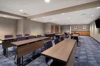 Courtyard Cincinnati Airport - 3-Star