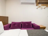 Symphony Hotel Hotel in zona Stazione Ferroviaria Giheung