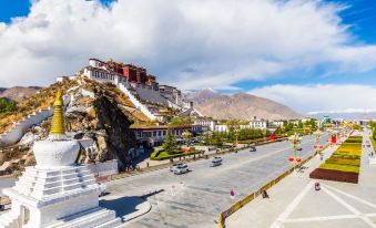 Lhasa Yunshang Youyou Inn