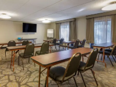 Comfort Suites Alpharetta/Roswell - Atlanta Area Hotels in Alpharetta