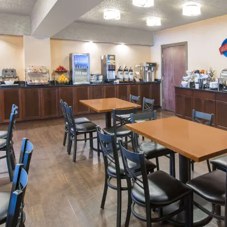Baymont by Wyndham Bartonsville Poconos