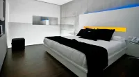 Shhh Hotel a Onda