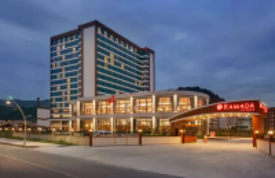 Ramada Plaza by Wyndham Rize Hotels in 