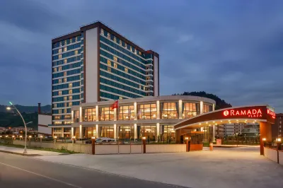 Ramada Plaza by Wyndham Rize Hotel di Taslik Koyu