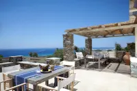 Diles & Rinies Hotel a Ormos Agiou Ioanni