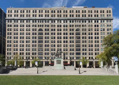 Hotel du Pont  호텔