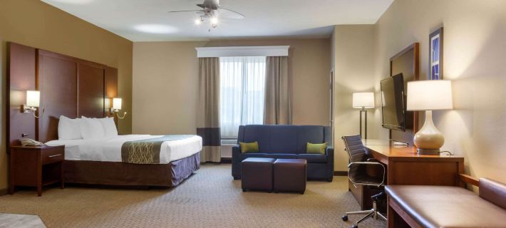 Comfort Inn & Suites Amarillo East Hotels in Amarillo