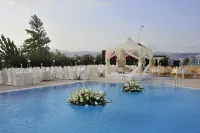 Wellborn Luxury Hotel - Beach