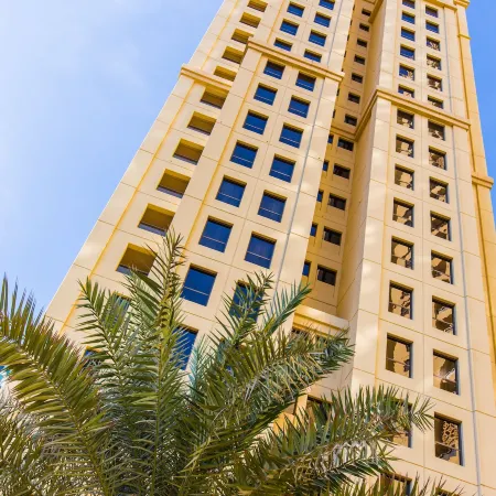 SUHA Jumeirah Отели рядом с достопримечательностью «Пляж JBR»