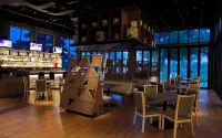 Swiss-Belinn Cikarang - bar