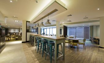 Premier Inn Edinburgh City Centre Royal Mile