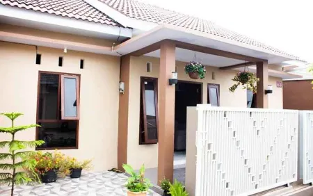 Homestay Villa Ijen - Four Bedroom
