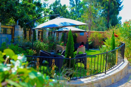 Ecoair Apartment Hotel