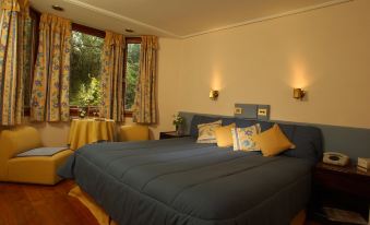 Hosteria Las Lengas by Visionnaire