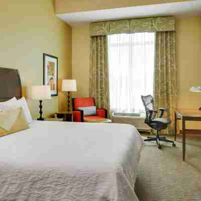 Hilton Garden Inn Manhattan Rooms