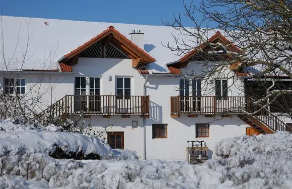 蓋恩貝格套房及新星小屋酒店