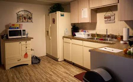 Pleasant Days Lodging Tropical Master Suite