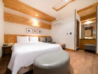 Gangneung with Hotel Hotels near Tenpeuro