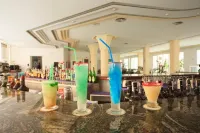 馬拉開波公寓酒店 - 停車場