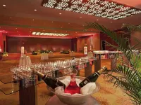 Novotel Visakhapatnam Varun Beach - Bintang 5