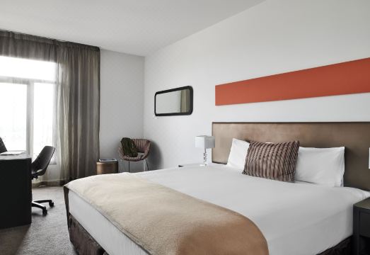 푼틸 단데농 이미지