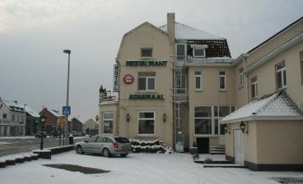 Hotel Admiraal - Housity