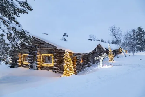 Kuukkeli Log Houses Teerenpesä - Pysäköinti