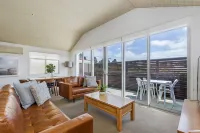 The Victoria Apartments