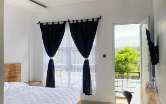 Uluna Hotel Hotels near Hillpark Sibolangit