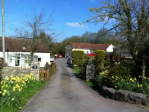 Greyfield Farm Cottages Hotels in Clutton