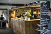 The Pointer - Pet friendly