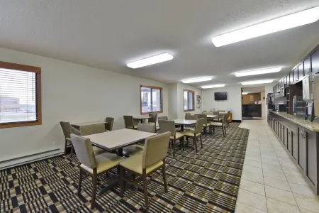 Americas Best Value Inn and Suites Bismarck