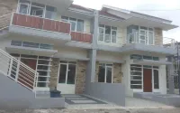 Villa Puncak Garuda Hotels in 