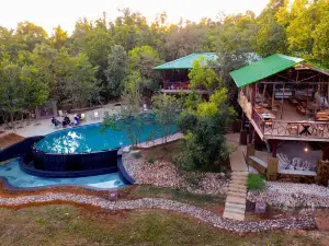 Kanha Jungle Camp