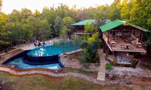 Kanha Jungle Camp