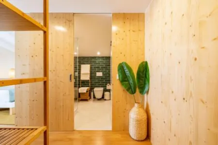 Casa Azul Sagres - Rooms & Apartments Отели рядом с достопримечательностью «Praia da Cordoama»