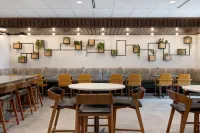 Fairfield Inn & Suites Minneapolis Downtown - breakfast