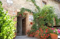 La Locanda del Loggiato Hoteles en Castiglione d'Orcia