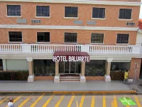 Hotel Baluarte Hotels near Centro Comercial Brisas
