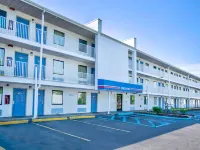 Motel 6 Warren, MI - Detroit East Hotels in Warren