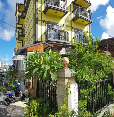 La Fleur BnB & Restaurant Hotels in Hengchun Township